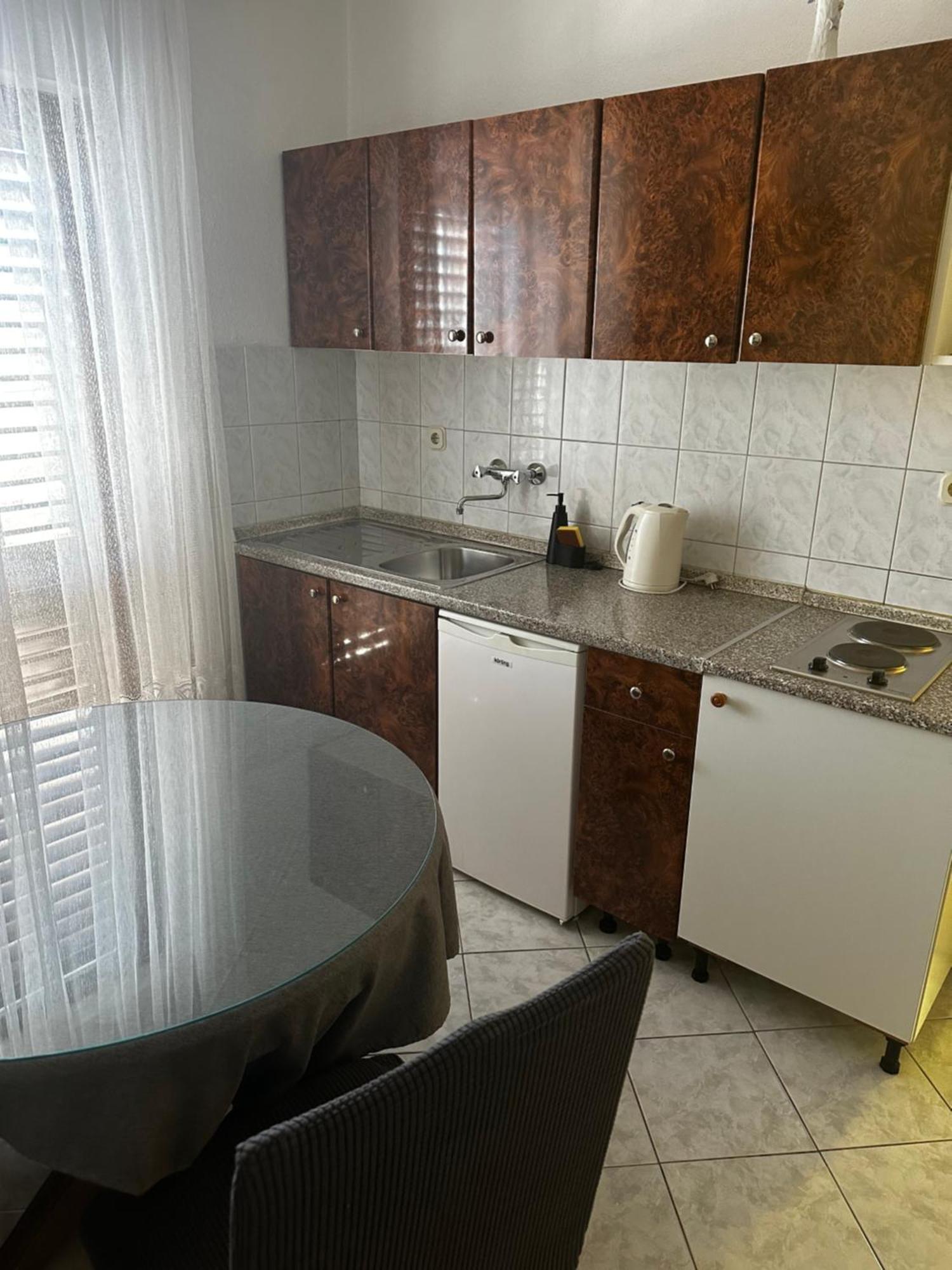 Apartments Sevo Trogir Eksteriør billede